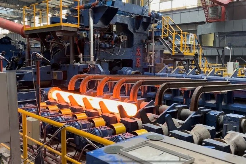 Cangzhou Baoyang Pipeline Equipment Co., Ltd. خط تولید تولید کننده